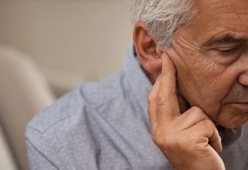 Zumbido constante no ouvido: o que fazer? 