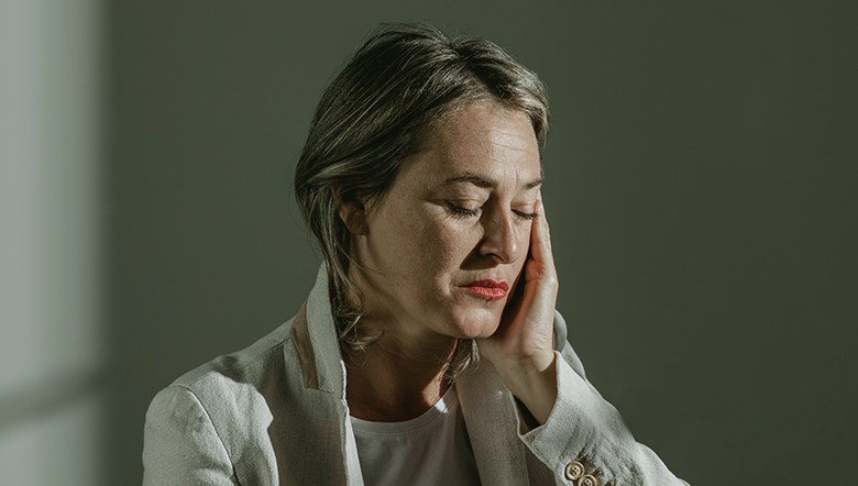 Alterações hormonais podem influenciar na audição