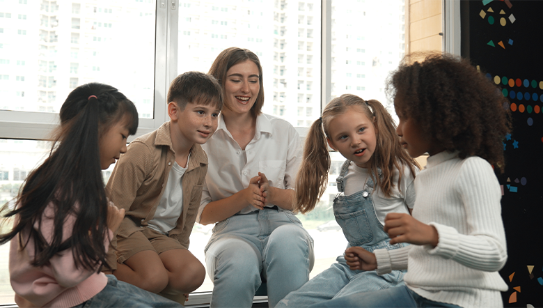 O papel da audição no desenvolvimento da fala em crianças