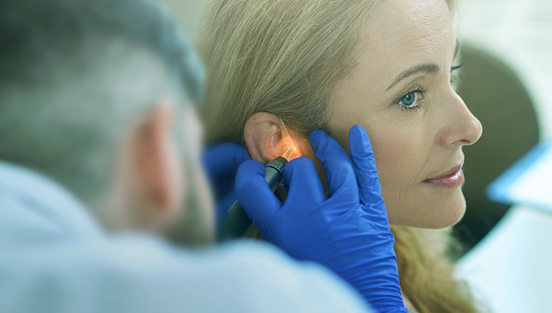 O que pode causar a perda auditiva neurossensorial?