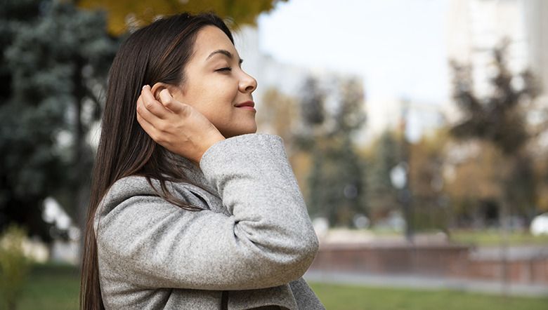 Benefícios dos aparelhos auditivos na saúde mental