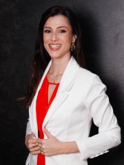 Dra. Marília Burdini Borghi CRM 38724/RQE 28546